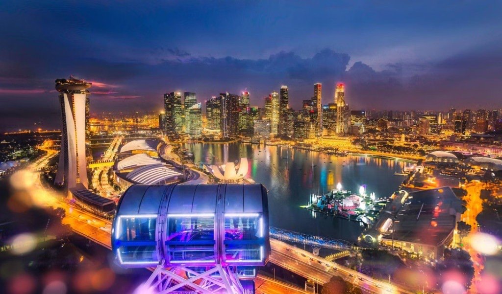 Enchanting Singapore — City Lights & Sentosa photo 5
