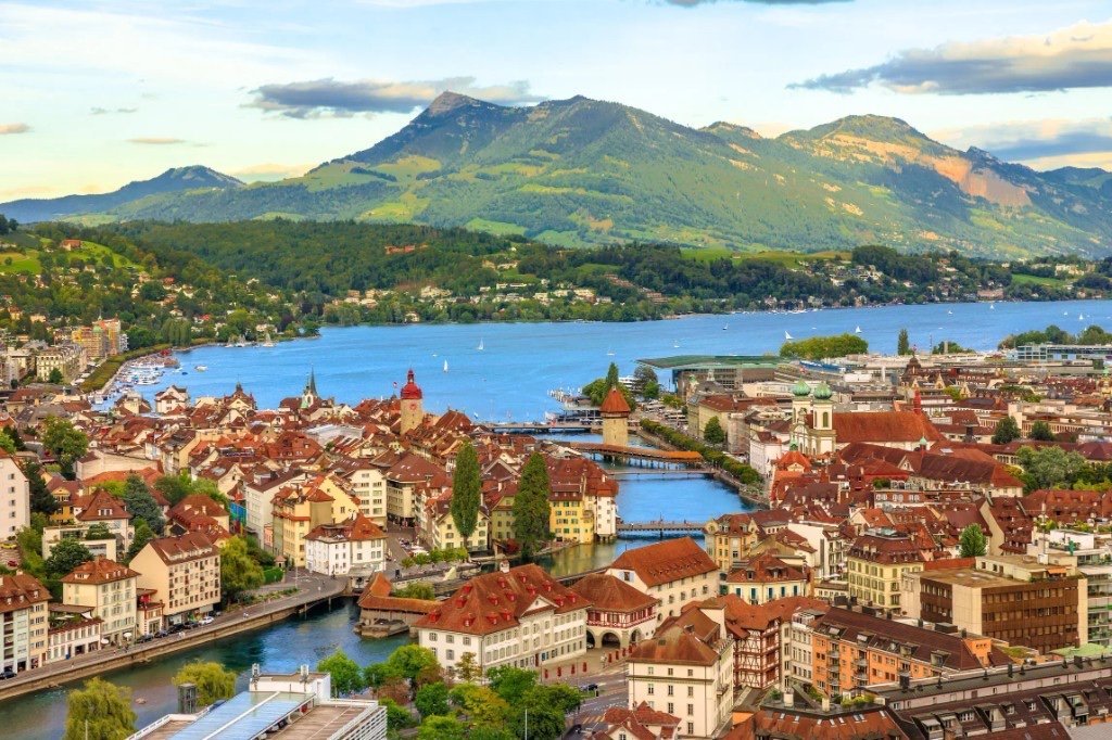 Central Europe Circuit — Amsterdam, Paris & Lucerne photo 5