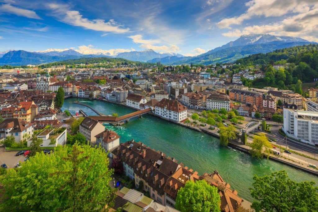 Central Europe Circuit — Amsterdam, Paris & Lucerne photo 6