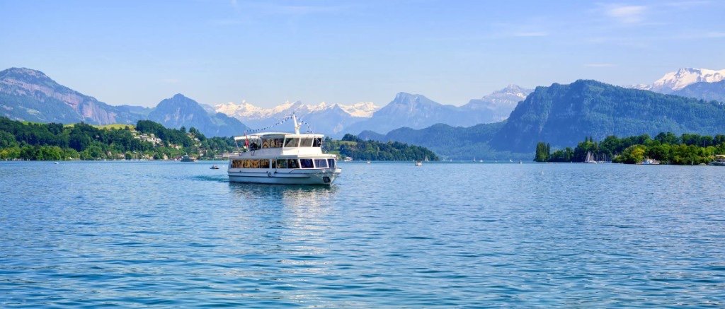 Europe Golden Trio — Amsterdam, Paris & Lucerne with Jungfraujoch photo 4