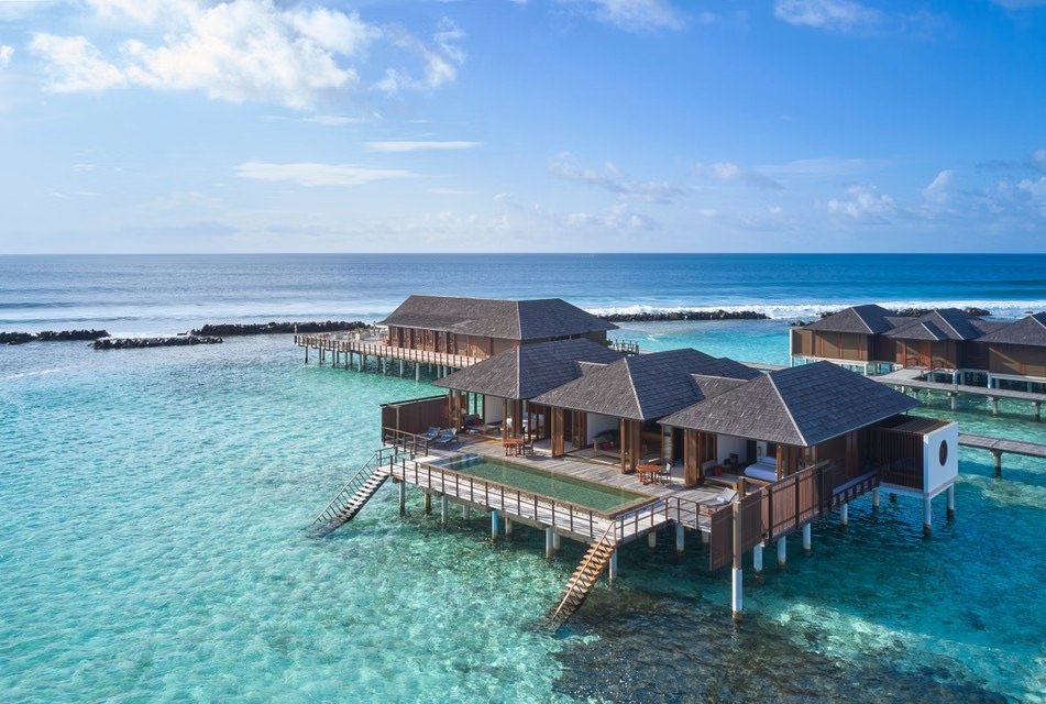 Maldives Beach & Overwater Villa — Holiday Inn Kandooma photo 7