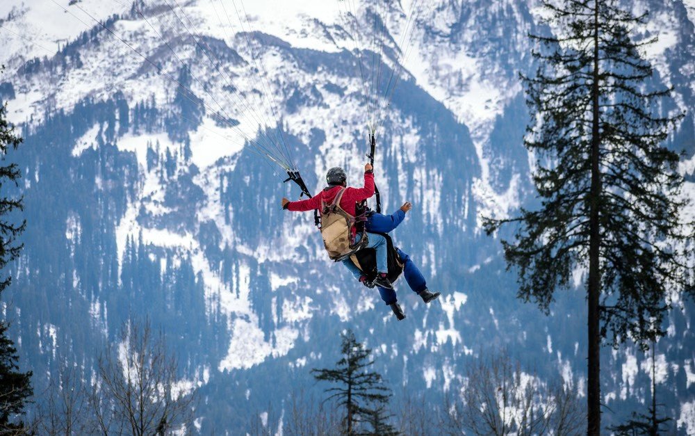 Manali Kasol Jibhi Adventure from Delhi photo 3