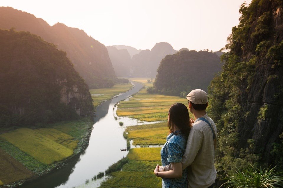 Vietnam Explorer — North, Central & South photo 3